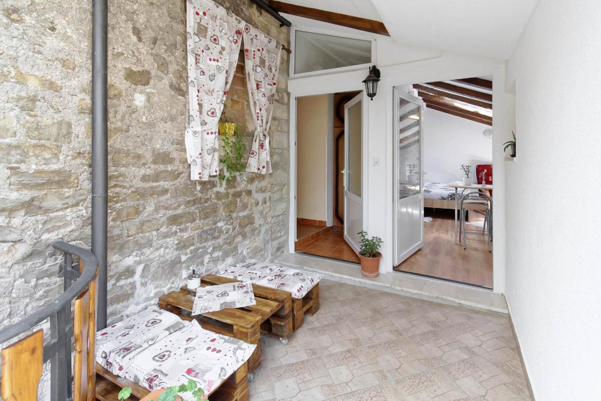 Apartments Viola By Rent Istria Momjan Zewnętrze zdjęcie