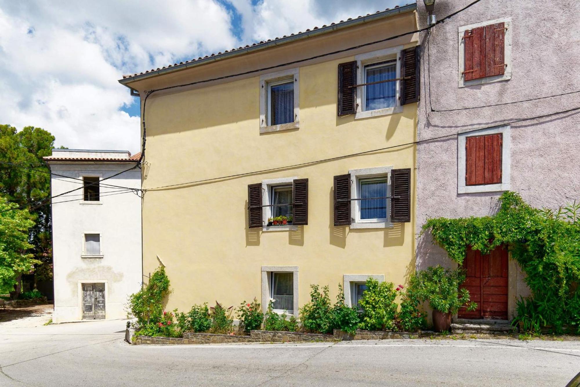 Apartments Viola By Rent Istria Momjan Zewnętrze zdjęcie